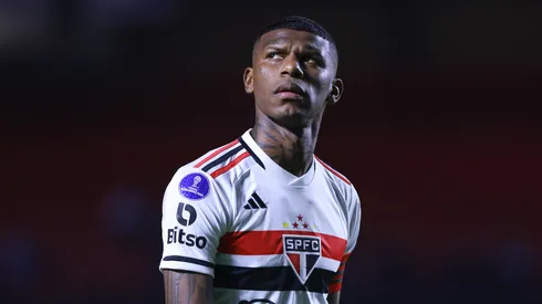 Arboleda, do São Paulo, ainda vive indefinição sobre seu futuro - Foto: Marcello Zambrana/AGIF