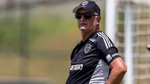 Felipão, técnico do Atlético, durante treino da equipe na Cidade do Galo - Foto: Pedro Souza/CAM