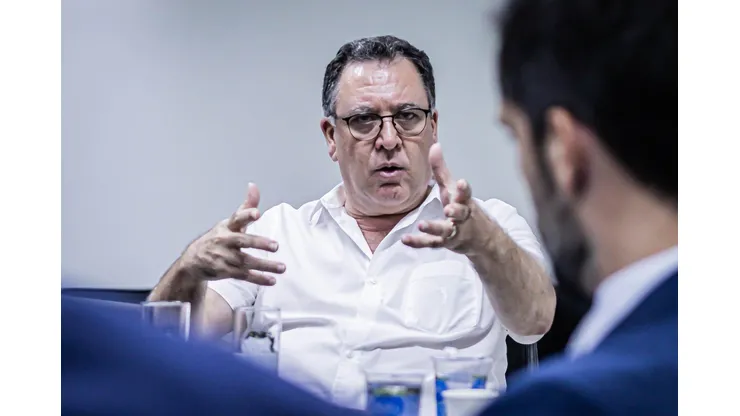Marcelo Teixeira autorizou decisão de Carille de saída do elenco no Paulista - Foto: Raul Baretta/Santos FC