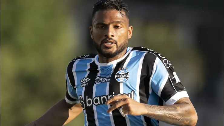 Reinaldo é uma das preocupações do DM Tricolor - Foto: Jorge Rodrigues/AGIF