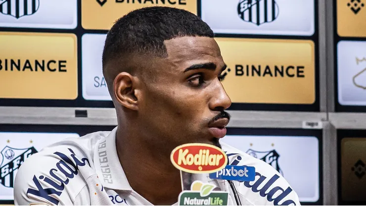 Zagueiro Joaquim cobiçado pelo Bahia Foto: Raul Baretta/ Santos FC