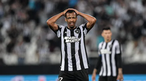 Marlon Freitas do Botafogo está na mira do Vasco. Foto: Thiago Ribeiro/AGIF