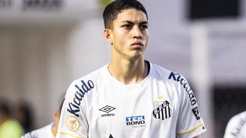 Jair entrou e foi a deixa para Dracena alfinetar Carille – Foto: Abner Dourado/AGIF