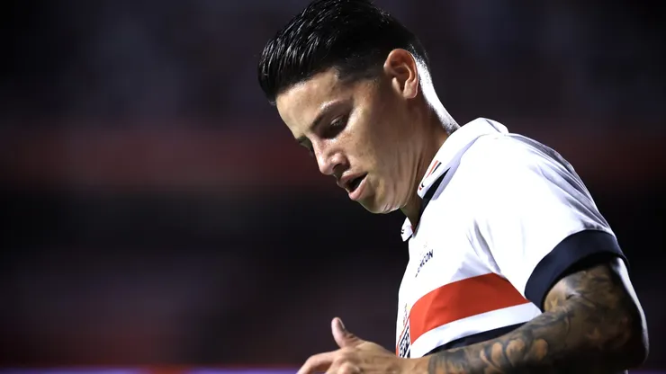 James Rodríguez foi questionado por não bater penalidade em decisão contra o Novorizontino
