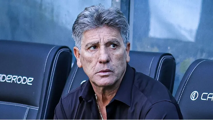 Reno faz constantes críticas no Grêmio - Foto: Maxi Franzoi/AGIF.