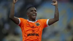 O atacante no momento do gol, contra o Vasco