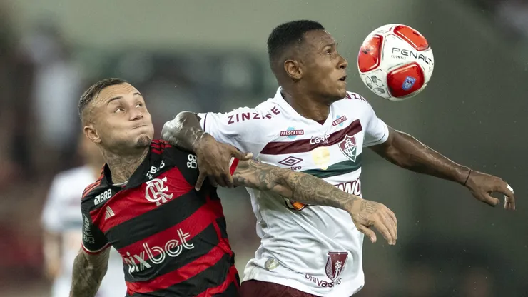 Marquinhos e Everton durante o 2° jogo da semifinal