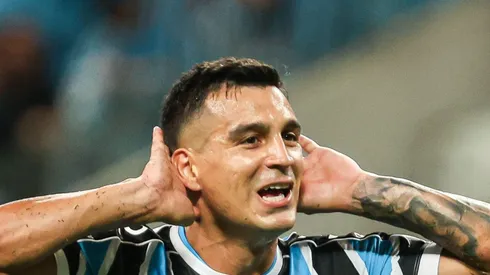 Franco Cristaldo comemora seu gol durante partida contra o Brasil de Pelotas no estadio Arena pelo campeonato Gaucho 2024.