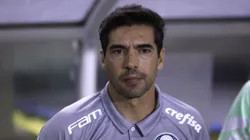 Treinador resolveu alterar o elenco disponível para o estadual