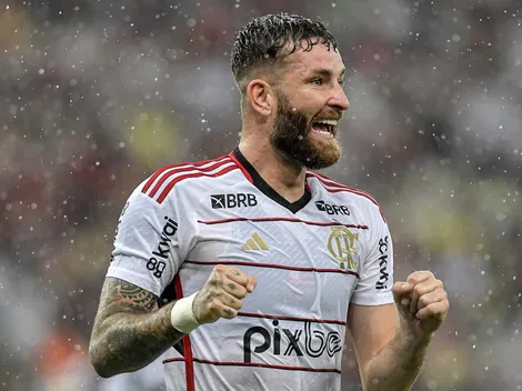 Jogador do Palmeiras cita atleta do Flamengo entre os melhores da posição no Brasil