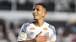 Meio-campista é uma das surpresas do Santos