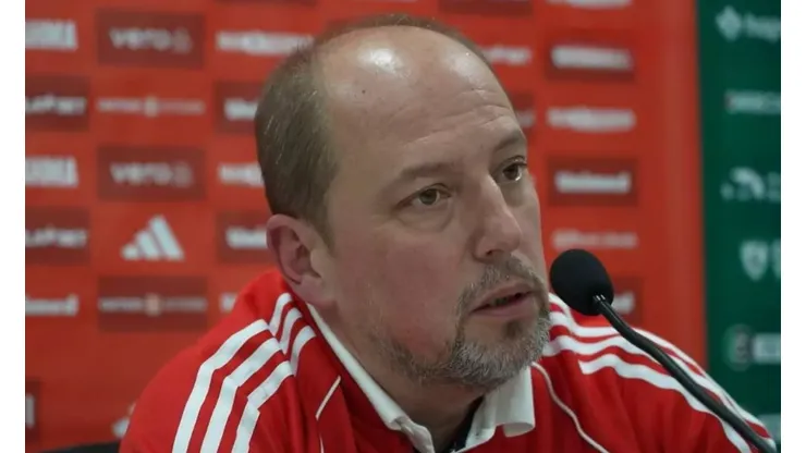 Barcellos entrou em acordo com Vitão para assinatura de contrato em definitivo por cinco anos no Inter - Foto: Reprodução/YouTube