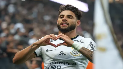Foto: Marcello Zambrana/AGIF - Yuri Alberto fez um dos gols que sacramentaram a classificação do Corinthians para a terceira fase