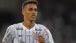 Criado pelo Corinthians, Pedrinho pode atuar em SP - Foto: Thiago Ribeiro/AGIF.