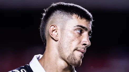 Pedrinho pode ser barrado no Santos