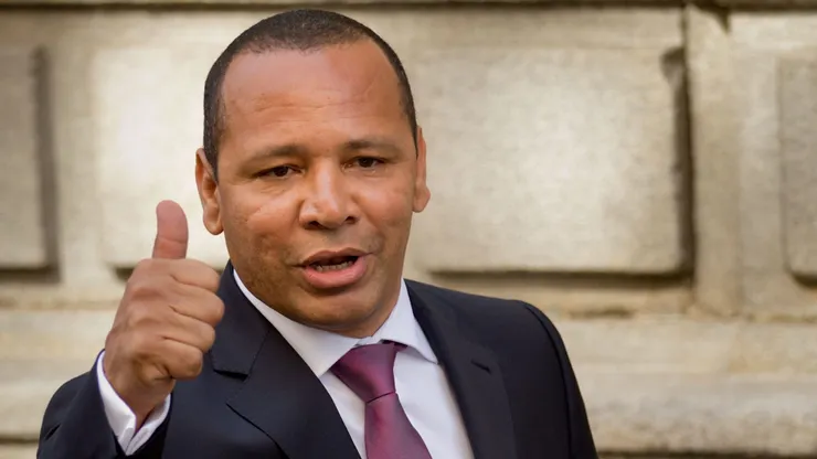 Neymar Pai ajudou o Santos a fechar contrato milionário