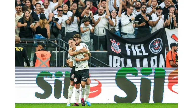 Foto: Marcello Zambrana/AGIF - Cruzeiro negocia contratação de jogador do ataque do Corinthians