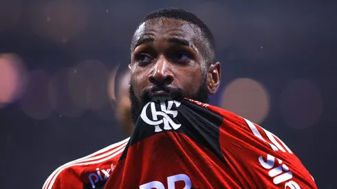 O meio-campista segue se recuperando de uma cirurgia