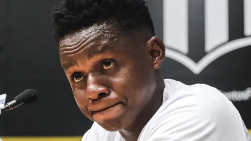 Cazares tem se destacado no Peixe, mas vive novo cenário com a recuperação de Giuliano - . Foto: Reinaldo Campos/AGIF