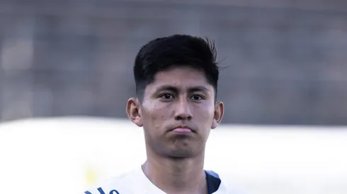 Miguelito durante partida contra o Botafogo no estadio Vila Belmiro pelo campeonato Brasileiro A 2023.