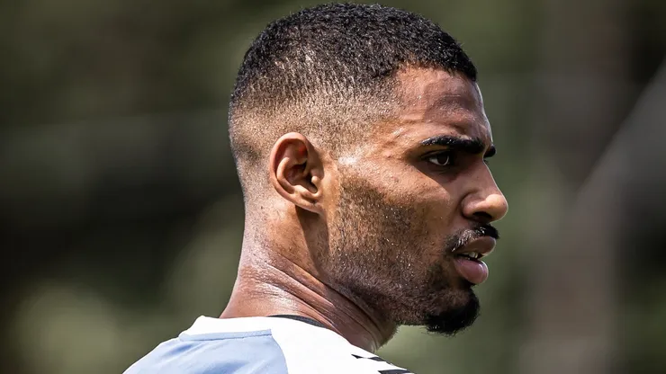 Joaquim tem sondagens fortes para deixar o Peixe em junho - Foto: Raul Baretta/Santos FC