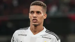 Pedrinho, do Atlético, durante partida contra o Athletico, pela Libertadores 2023 - Foto: Robson Mafra/AGIF