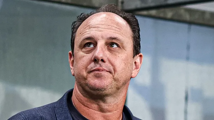 Rogerio Ceni durante partida contra o Gremio no estadio Arena do Gremio pelo campeonato Brasileiro A 2023.