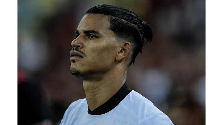 Danilo Barbosa em ação pelo Botafogo - Foto: Thiago Ribeiro/AGIF