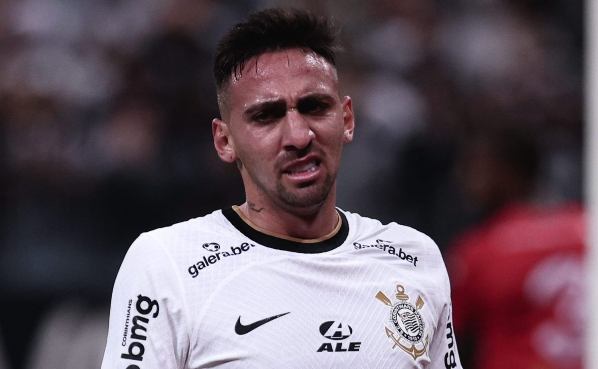 Troca de Gustavo Mosquito por Danilo Barbosa tem resposta do Botafogo ...