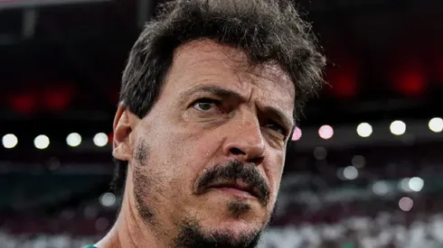 Foto: Thiago Ribeiro/AGIF - Fernando Diniz durante partida do Fluminense