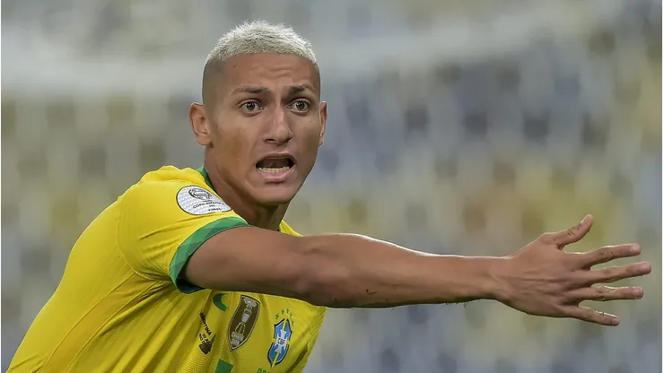 Richarlison poderia ter jogado pelo Palmeiras - Foto: Thiago Ribeiro/AGIF.