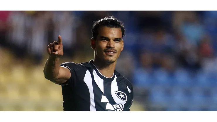 Danilo Barbosa em ação pelo Alvinegro da Estrela Solitária - Vítor Silva/Botafogo