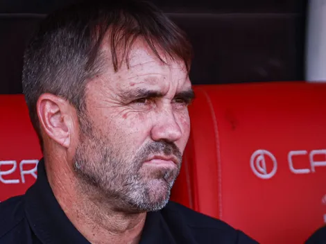 Coudet barra dois jogadores no Internacional; saiba quem são