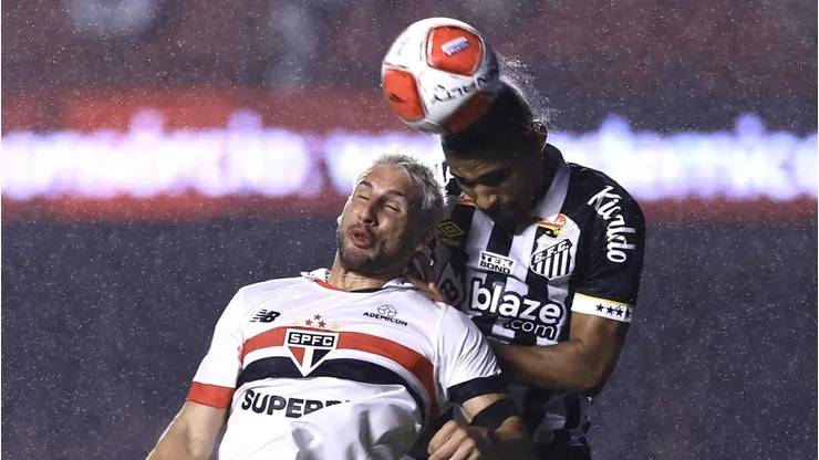 São Paulo pode enfrentar o Santos na segunda fase. Foto: Marcello Zambrana/AGIF