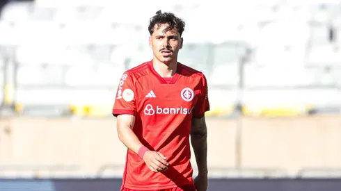 Maurício em ação com a camisa do Internacional. Jogador é um dos destaques do clube gaúcho
