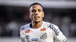 Otero foi o grande personagem do triunfo sobre a Inter de Limeira. Foto: Raul Baretta/ Santos FC.