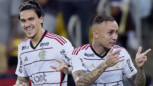 FLUMINENSE X FLAMENGO - Everton Cebolinha jogador do Flamengo comemora seu gol com Pedro jogador da sua equipe durante partida contra o Fluminense no estadio Maracana pelo campeonato Carioca 2024. Foto: Alexandre Loureiro/AGIF