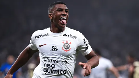 Felipe Augusto, ex-jogador do Corinthians, comemora gol contra o Universitario, pela Copa Sul-Americana 2023 - Ettore Chiereguini/AGIF