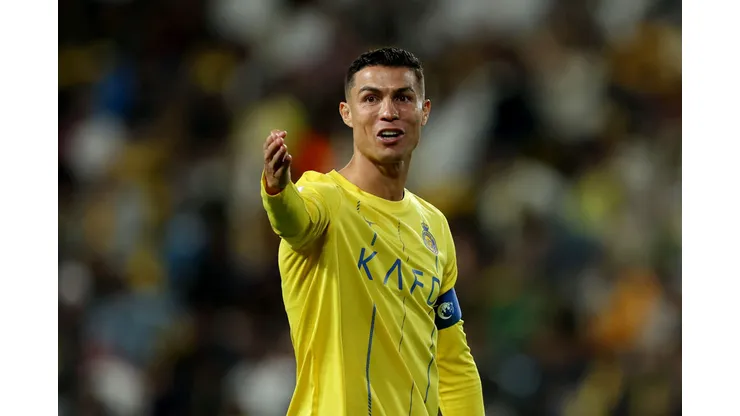 Cristiano Ronaldo teria dado dinheiro para a mulher. Yasser Bakhsh/Getty Images.