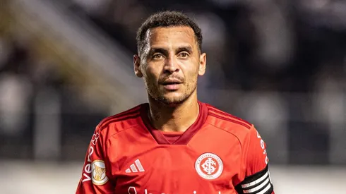 Empresário de Alan Patrick quer resolver situação com o Corinthians – Foto: Abner Dourado/AGIF.