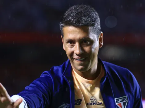 Casares acerta contrato até 2026 e deve anunciar acordo que Thiago Carpini pediu