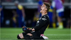 Quatro jogadores afastados; Jornalista denuncia atletas do Vélez Sarsfield de abuso sexual e dá detalhes sobre crime