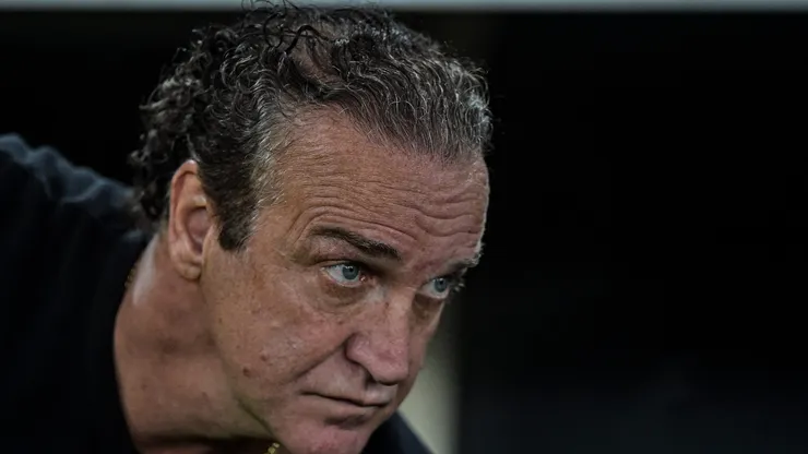 Cuca aprovou contratação de titular do Santos para seu trabalho no Athletico-PR