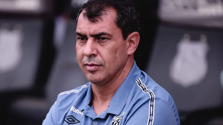 Carille aprovou novo camisa 10