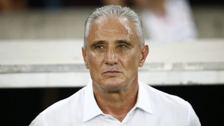 Flamengo ficou com o caminho livre para acertar com o atacante