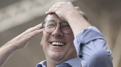Textor sorrindo pode assinar acordo com o Peixe por zagueiro de altíssimo nível