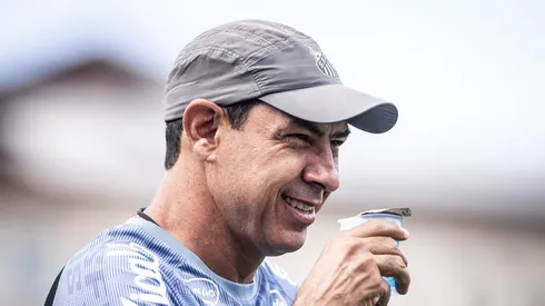 Carille vai ganhar mais três reforços com objetivo de qualificar o elenco para temporada