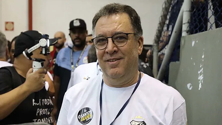 Marcelo Teixeira tomou a decisão nos bastidores e os dois jogadores estão de saída da Vila