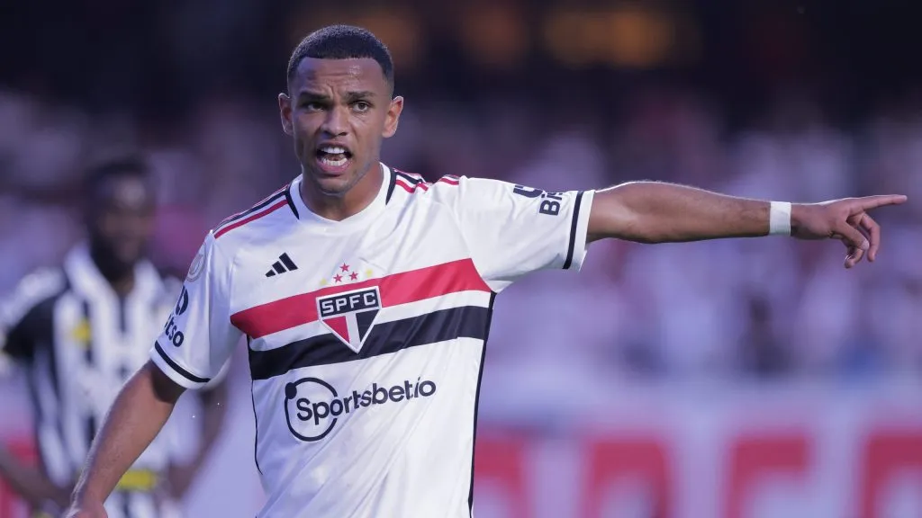 Juan não convenceu Thiago Carpini