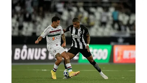 Foto: Thiago Ribeiro/AGIF - Fluminense e Botafogo se enfrentam neste domingo (3) pela última rodada da primeira fase do Campeonato Carioca